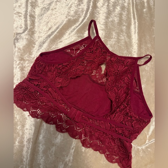 Lace top - Picture 2 of 2